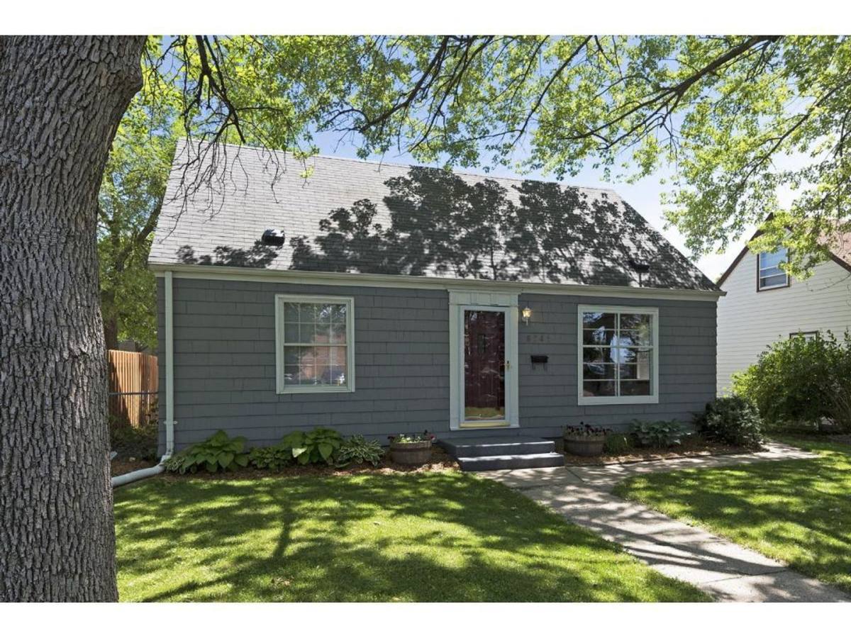 House for rent at 6741 Xerxes Ave S, Minneapolis, MN 55423