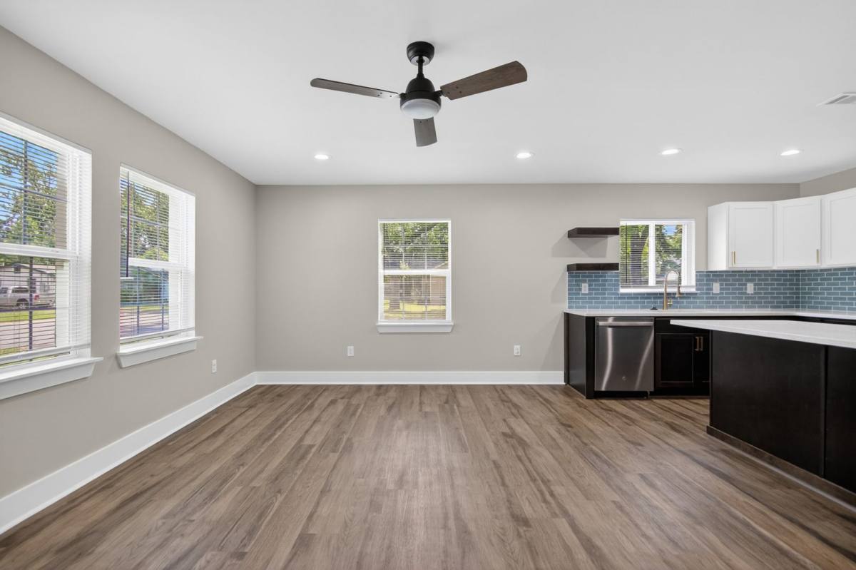 Apartment for rent at 115 Mitchell St, Conway, AR 72034