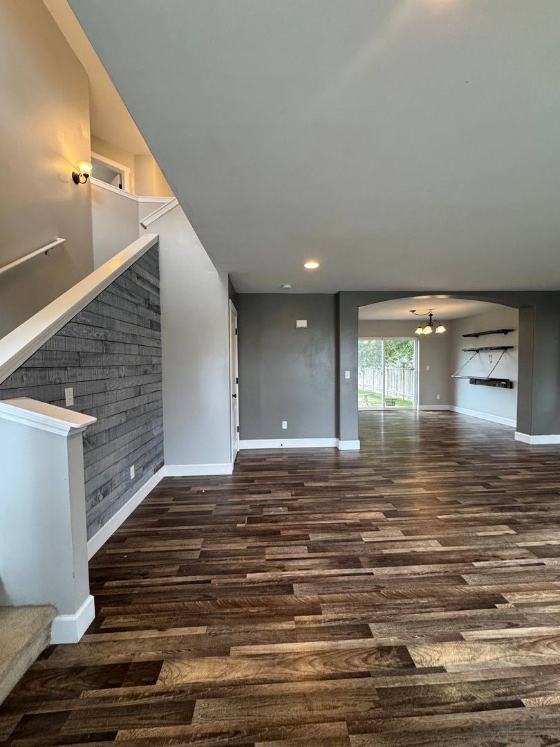 House for rent at 2007 W Clearview Dr, Ellensburg, WA 98926