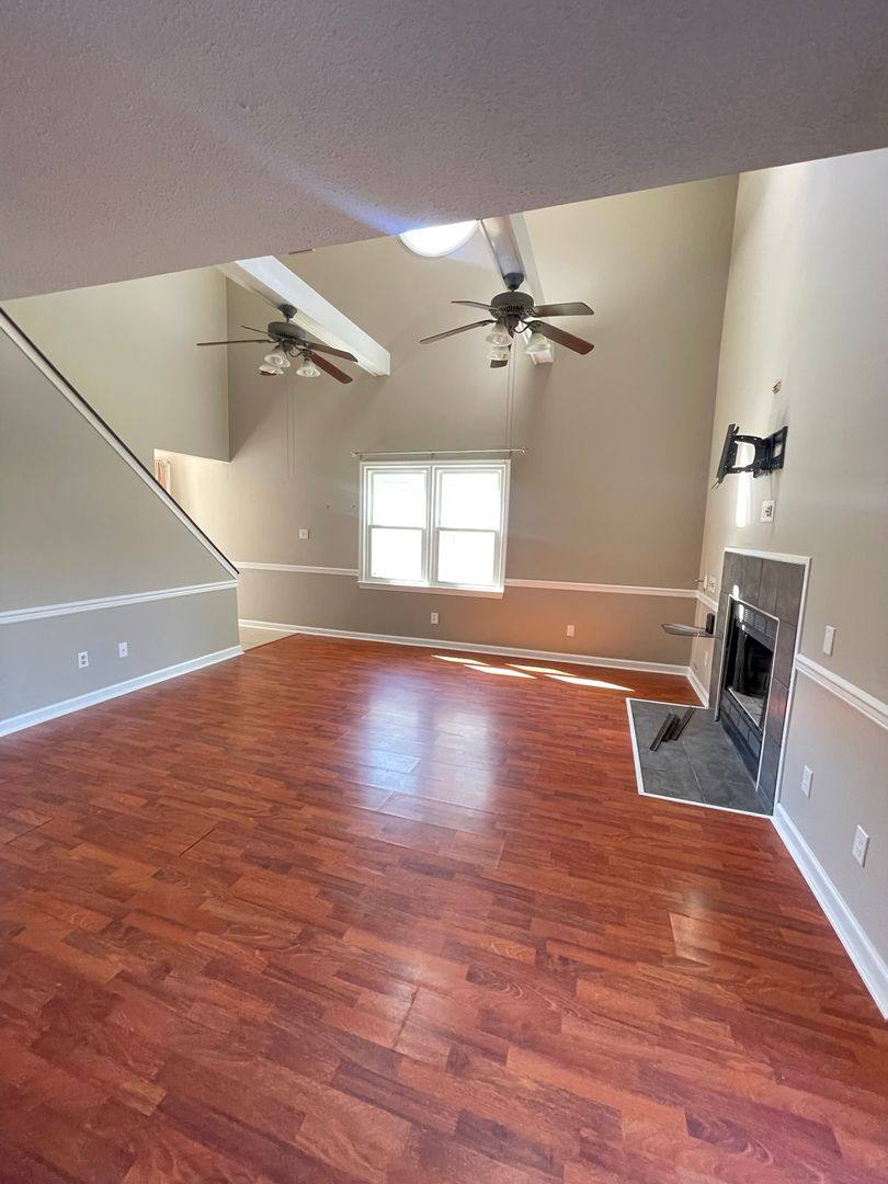 Townhouse for rent at 110 Kingsbridge Lane, Yorktown, VA 23692