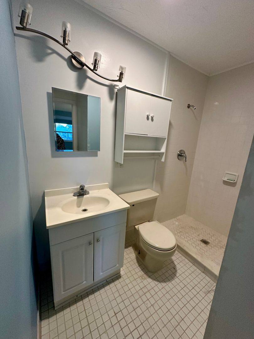 House for rent at 1702 7th St, Vero Beach, FL 32962