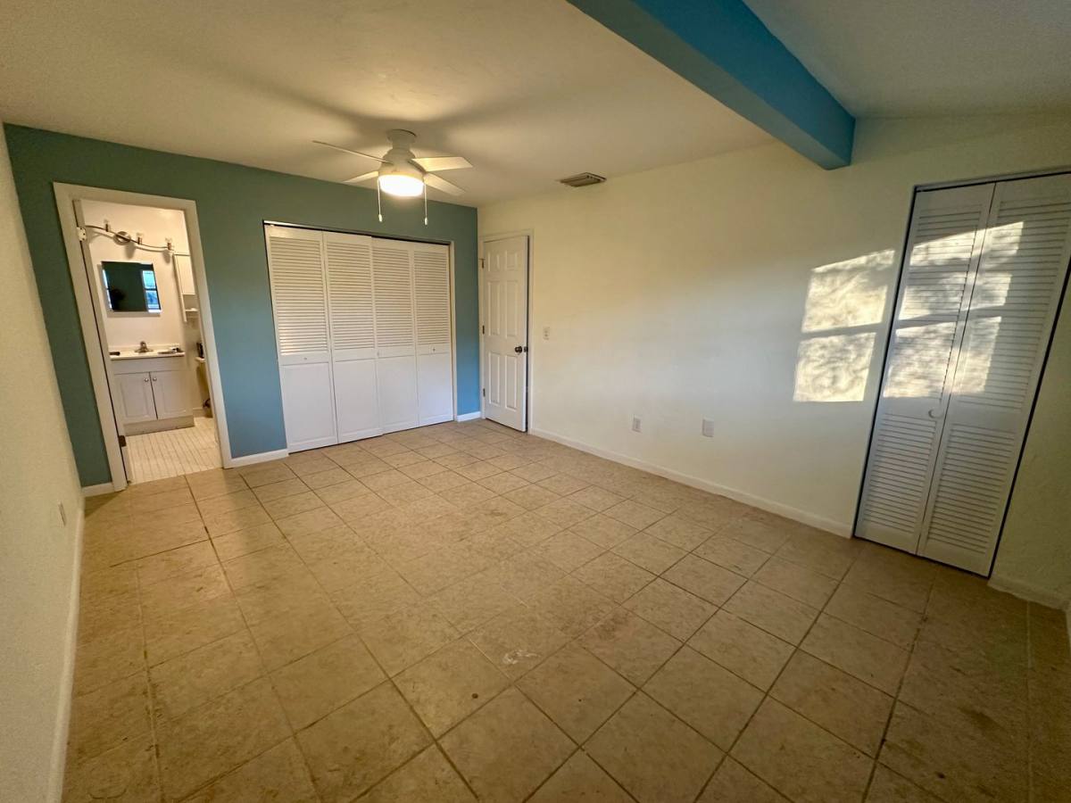 House for rent at 1702 7th St, Vero Beach, FL 32962