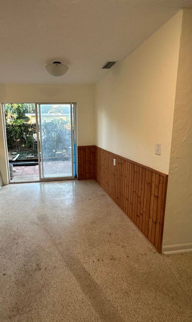 House for rent at 1702 7th St, Vero Beach, FL 32962