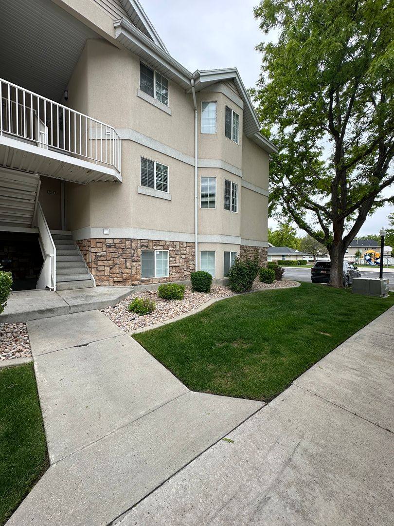 Condo for rent at 1191 W 1275 S, Orem, UT 84058