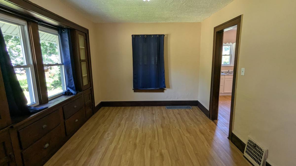 House for rent at 443 W Thornton St, Akron, OH 44307
