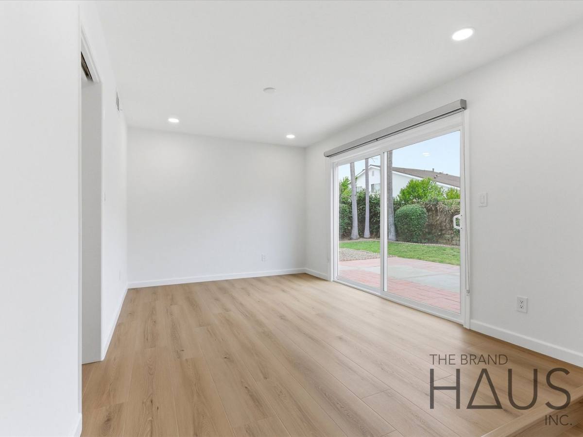 House for rent at 6861 Defiance Dr, Huntington Beach, CA 92647