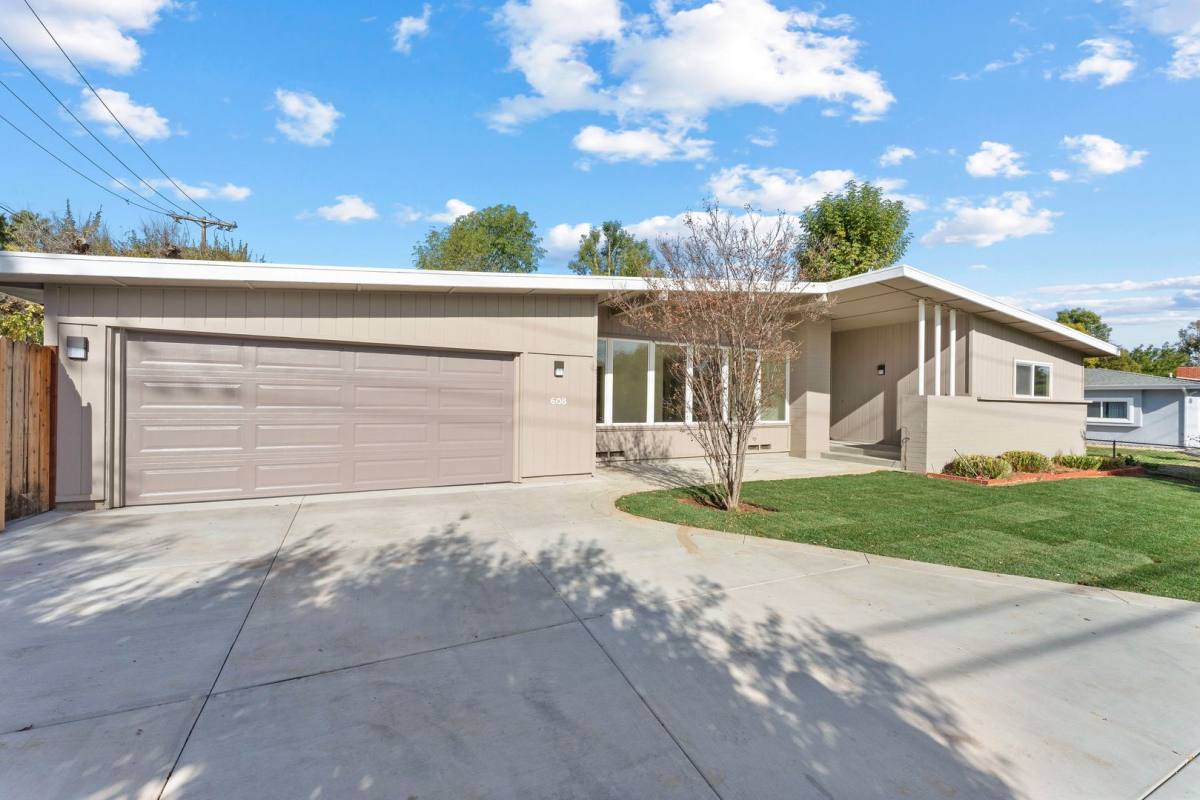 House for rent at 608 E 17th Ave, Escondido, CA 92025