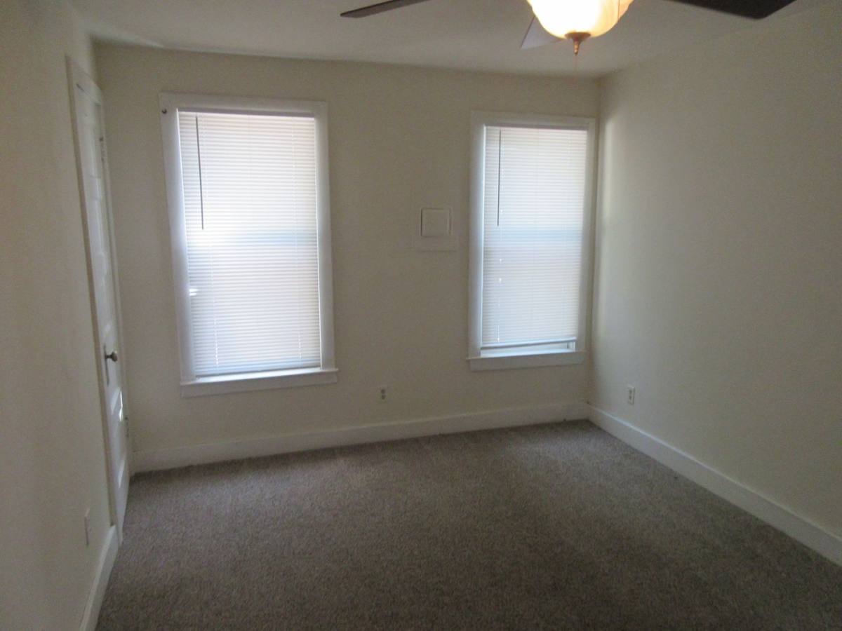 Apartment for rent at 409 E Wall St, Janesville, WI 53545