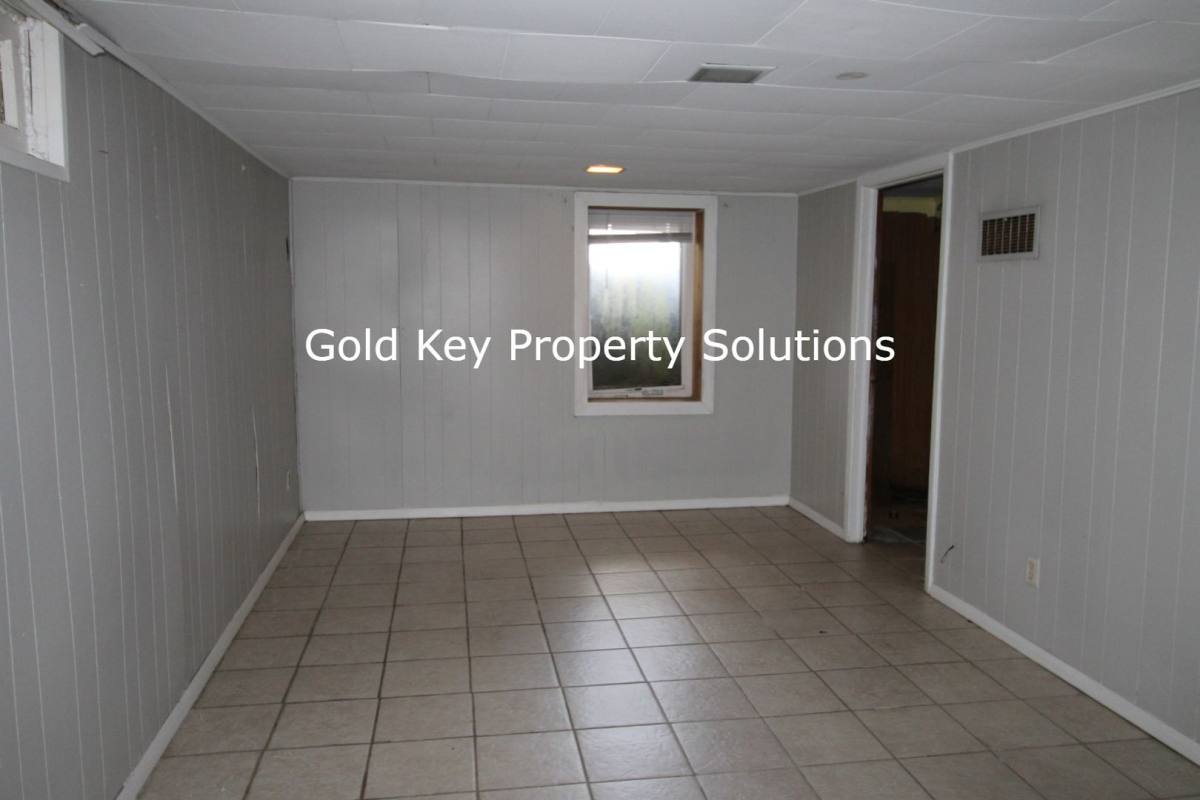 House for rent at 604 N Alameda Ave, Muncie, IN 47303