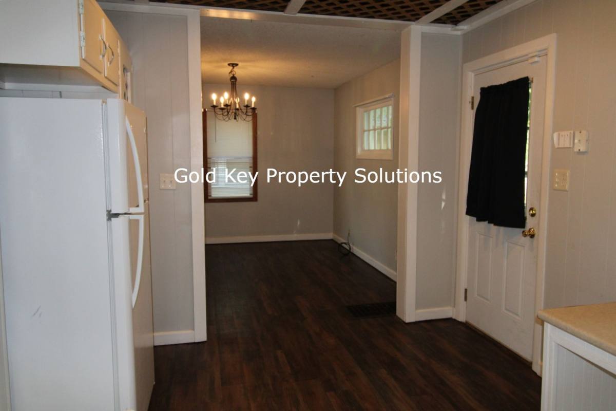 House for rent at 604 N Alameda Ave, Muncie, IN 47303