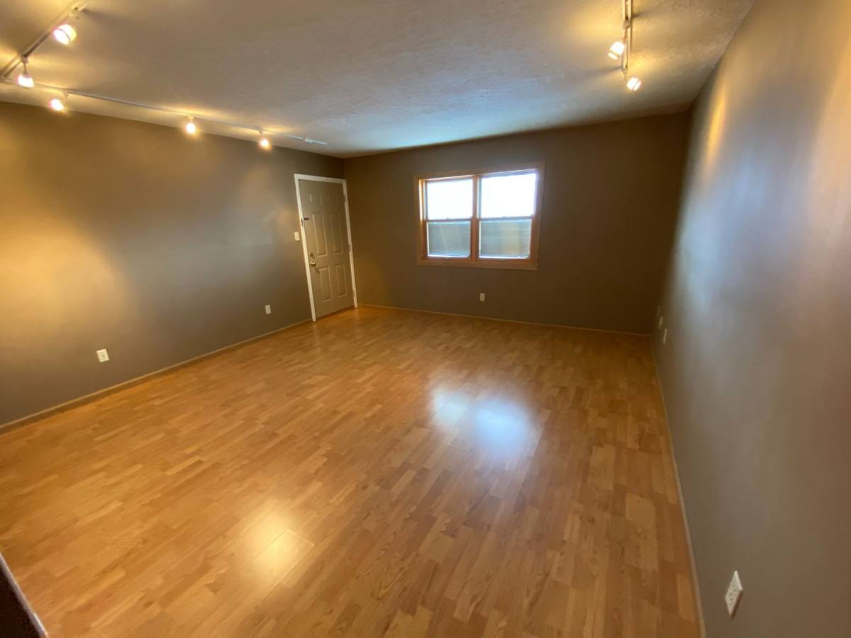 Apartment for rent at 1527-1607 W 9th St, Lawrence, KS 66044