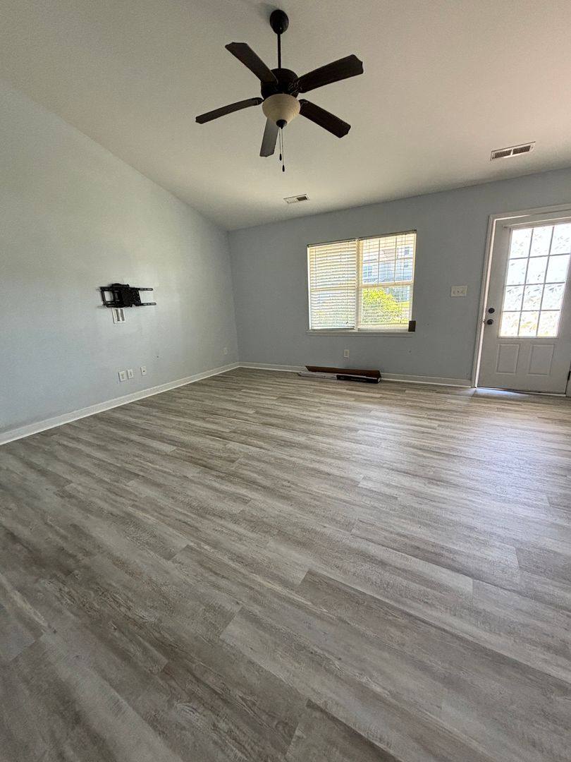 House for rent at 204 Misty Cove, Sneads Ferry, NC 28460