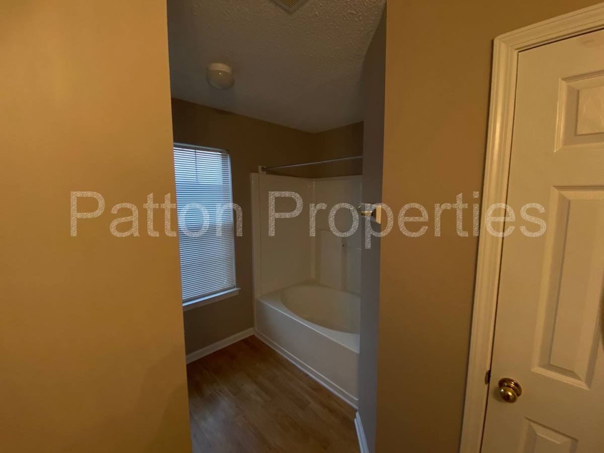 House for rent at 214 Elders Pond Dr, Columbia, SC 29229