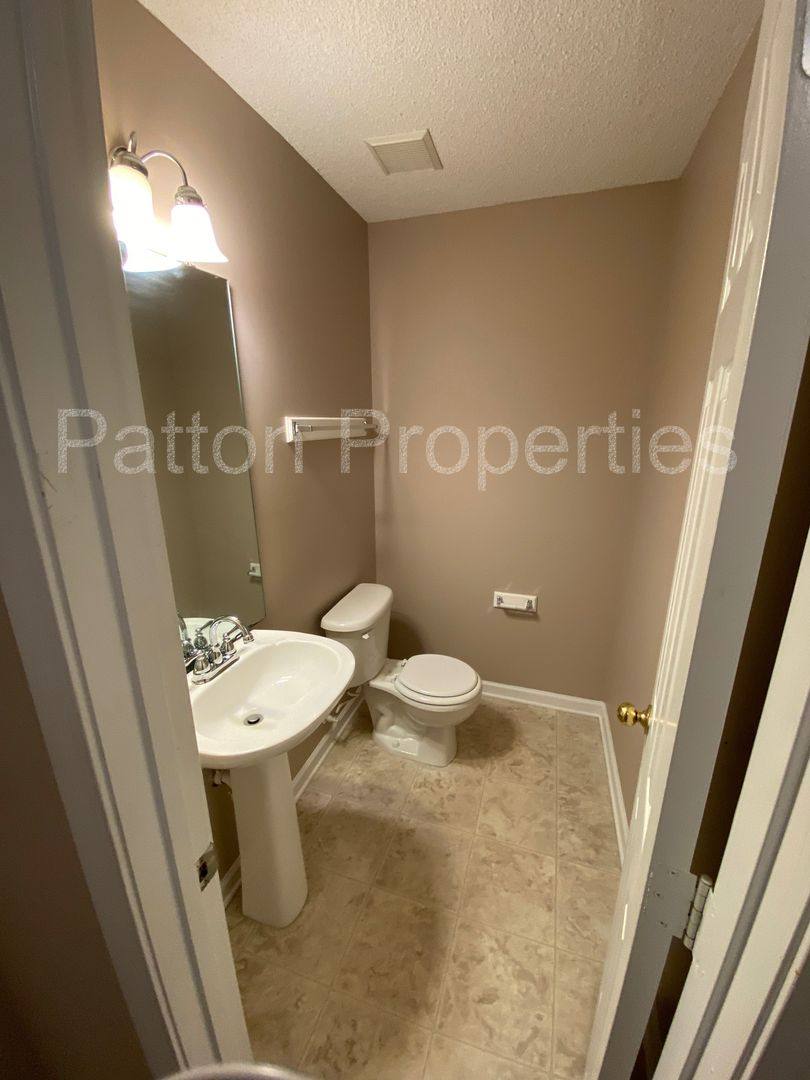 House for rent at 214 Elders Pond Dr, Columbia, SC 29229