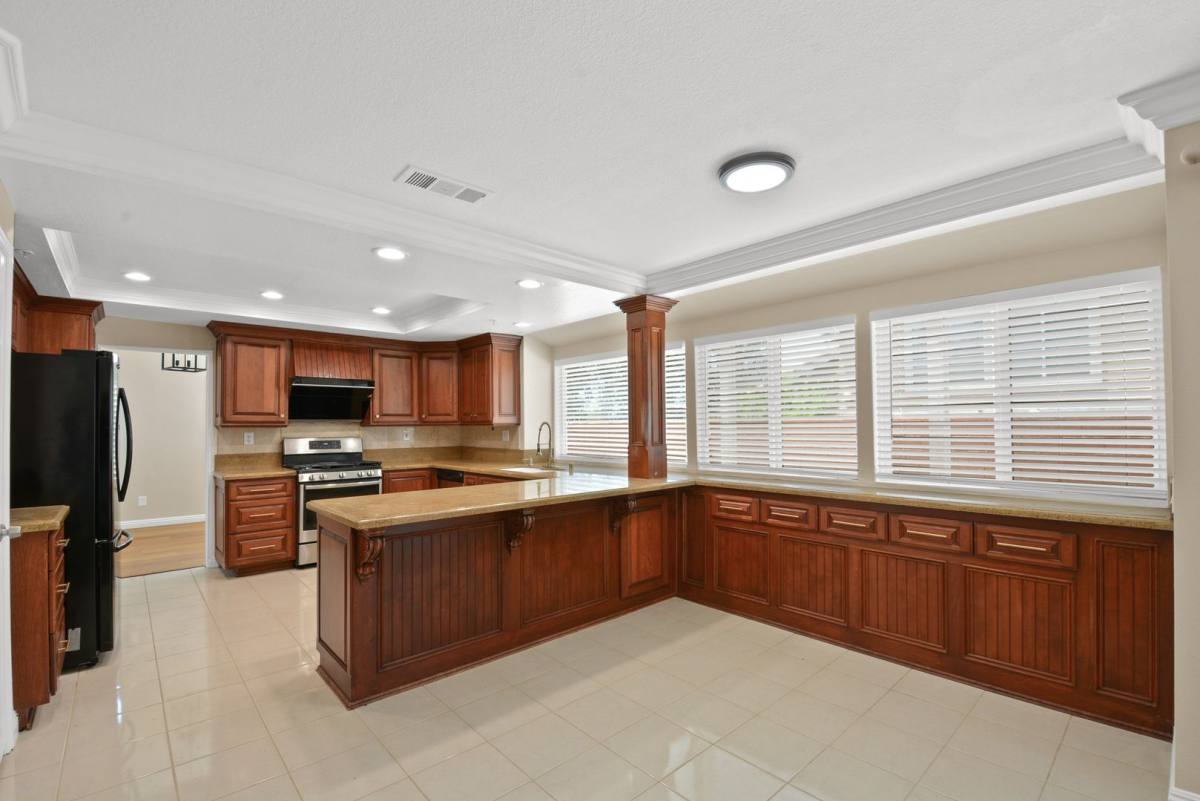 House for rent at 6598 Bradford Court, Rancho Cucamonga, CA 91701