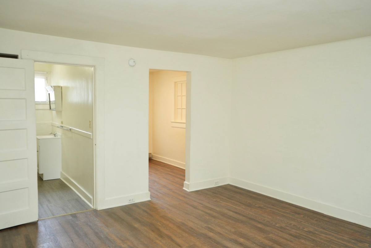 Apartment for rent at 330 15th St NW, Charlottesville, VA 22903