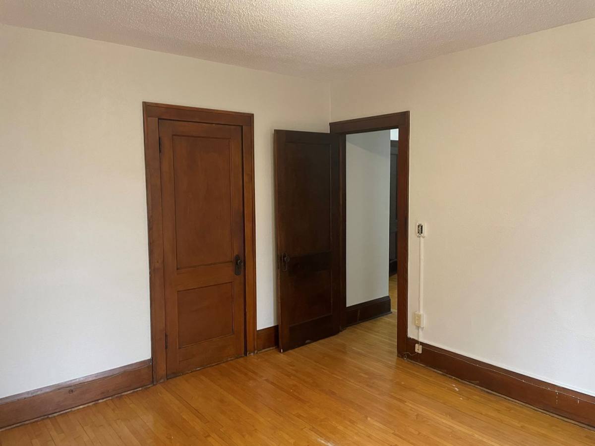 Apartment for rent at 2507 Nicollet Ave S, Minneapolis, MN 55404