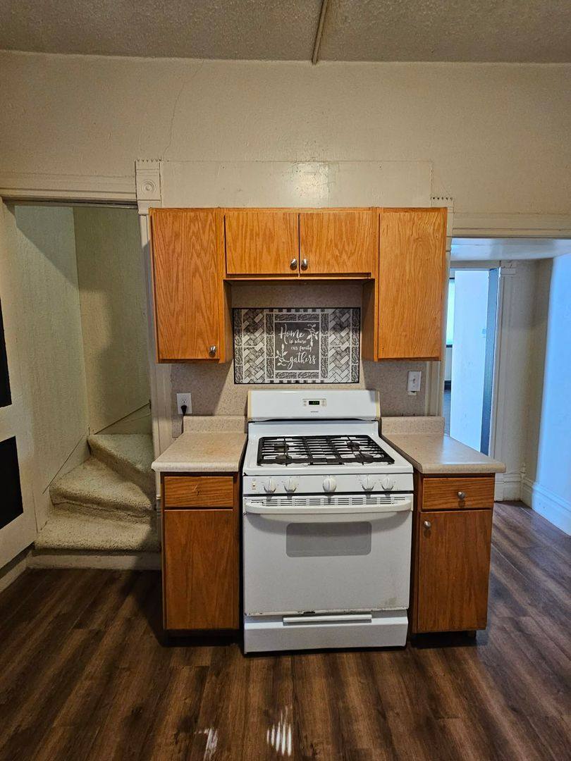 House for rent at 819 E Whitmer St, Decatur, IL 62521