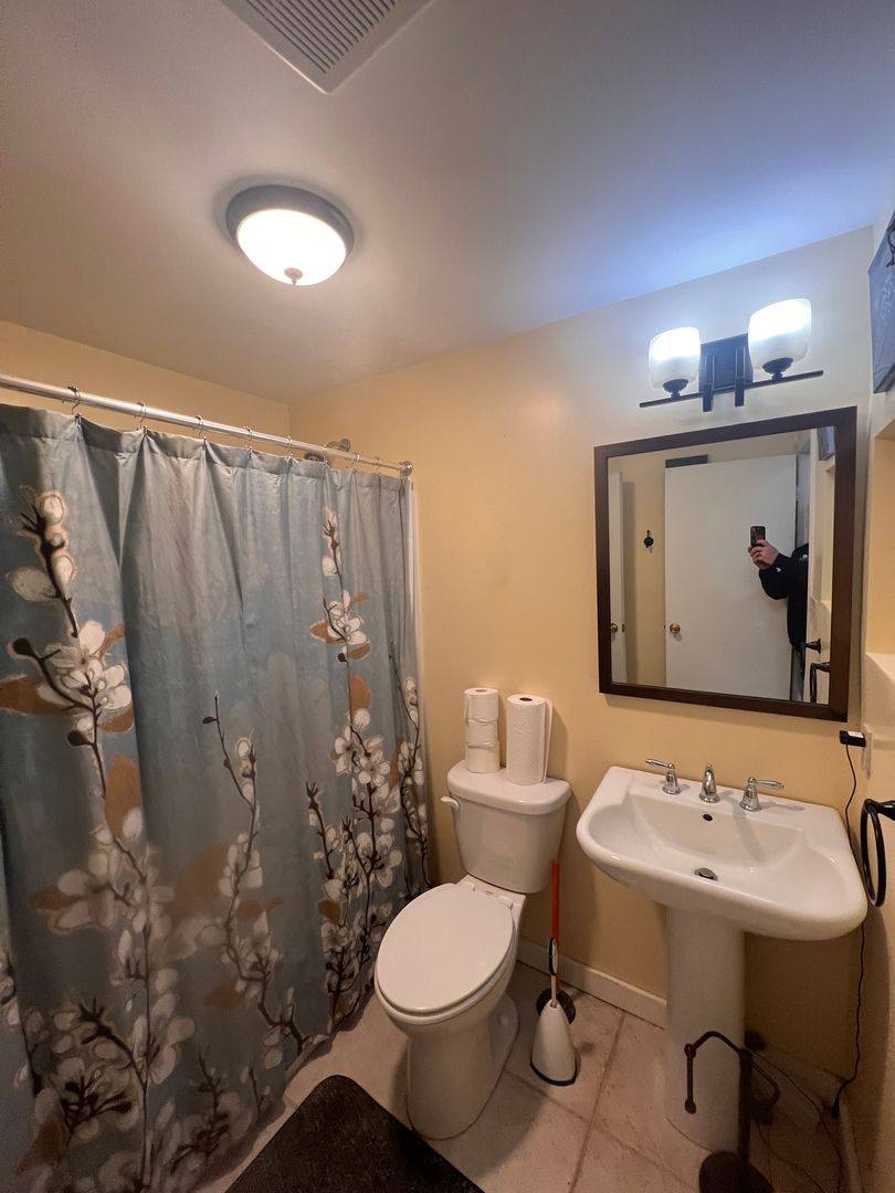 Condo for rent at 35 Andrew St #23, Manchester, NH 03104