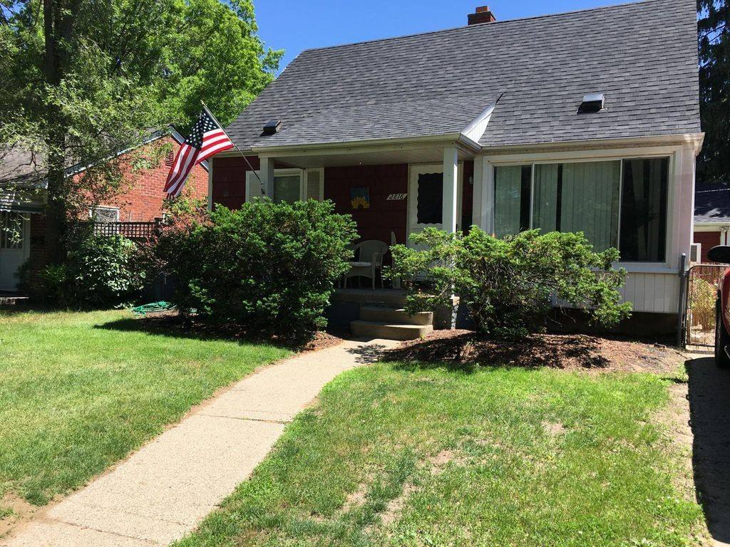 House for rent at 2816 N Main St, Royal Oak, MI 48073