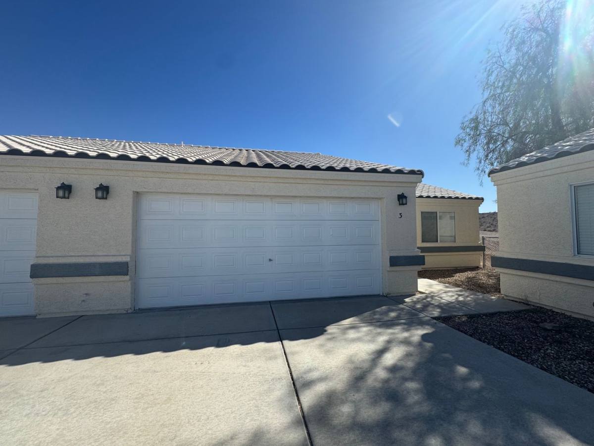 House for rent at 3442 Sunriver Rd, Bullhead City, AZ 86429