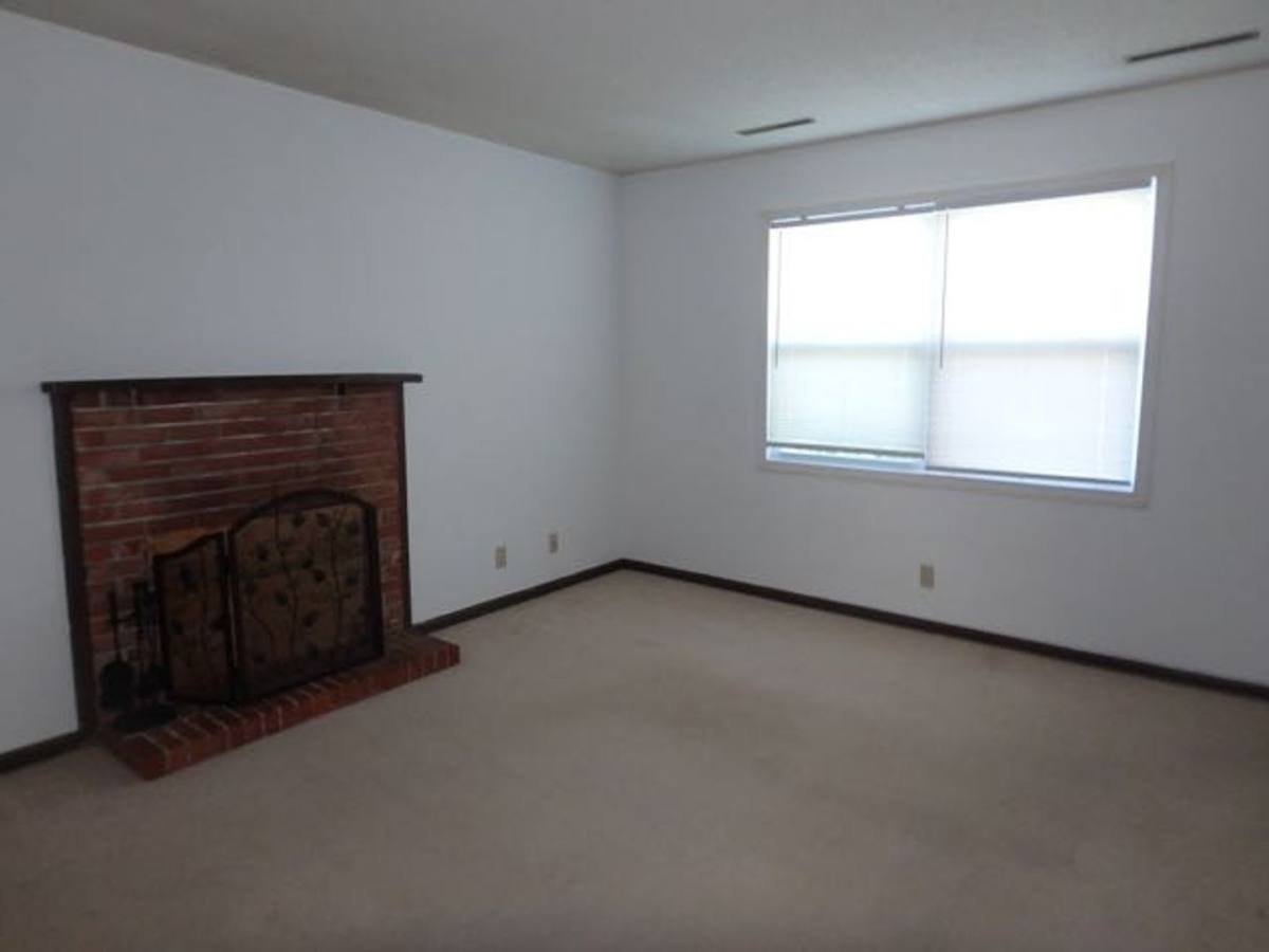 Townhouse for rent at 1113 Callie Dr, Columbia, MO 65203