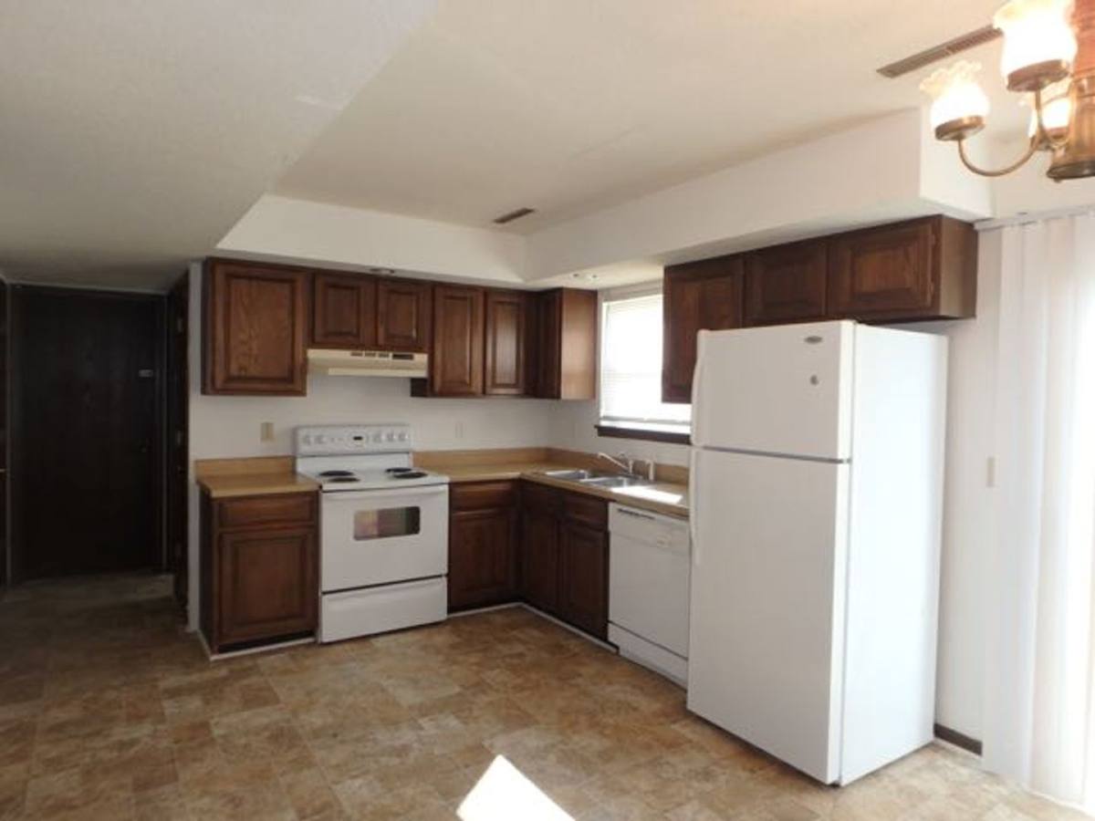 Townhouse for rent at 1113 Callie Dr, Columbia, MO 65203