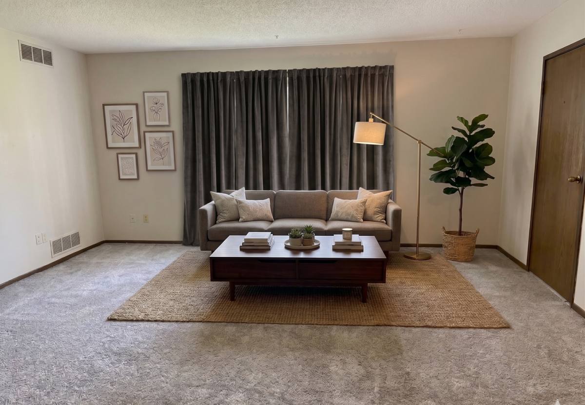 Apartment for rent at 1124 Flammang Dr, Waterloo, IA 50702