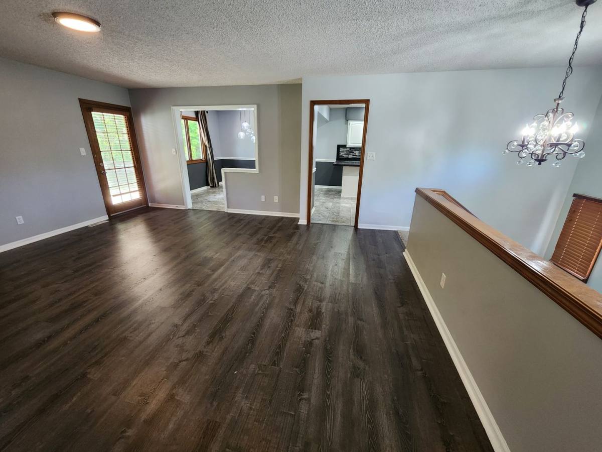 House for rent at 1904 Crescent Dr, Manhattan, KS 66503