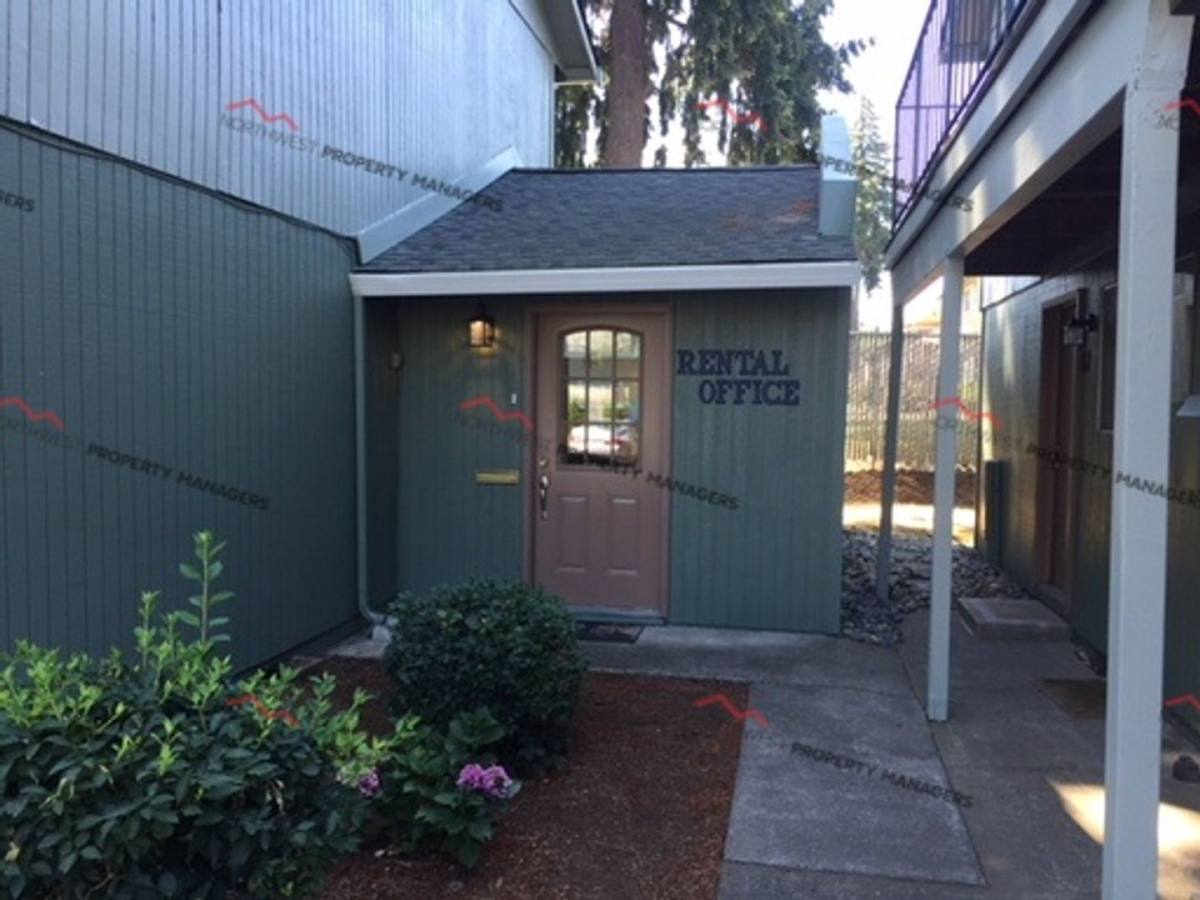 Apartment for rent at 10400 NE Stutz Rd, Vancouver, WA 98685