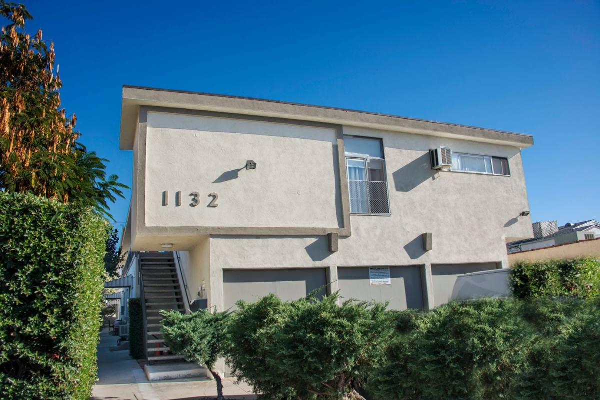 Apartment for rent at 1132 Rosedale Ave, Glendale, CA 91202