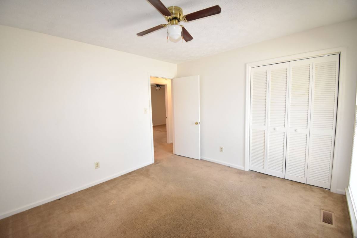 House for rent at 6901 Woodmark Dr, Fayetteville, NC 28314