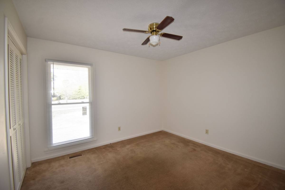 House for rent at 6901 Woodmark Dr, Fayetteville, NC 28314