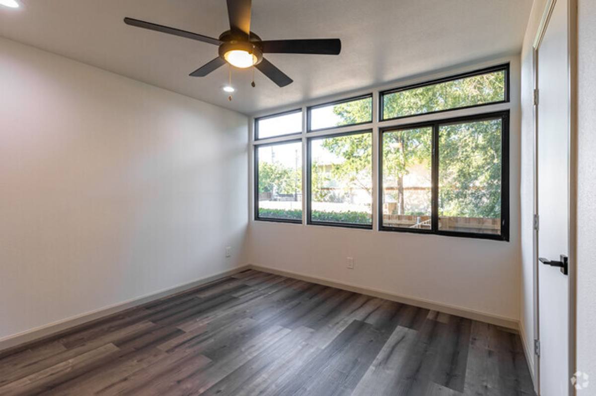 Apartment for rent at 5402 Gaston Ave, Dallas, TX 75214