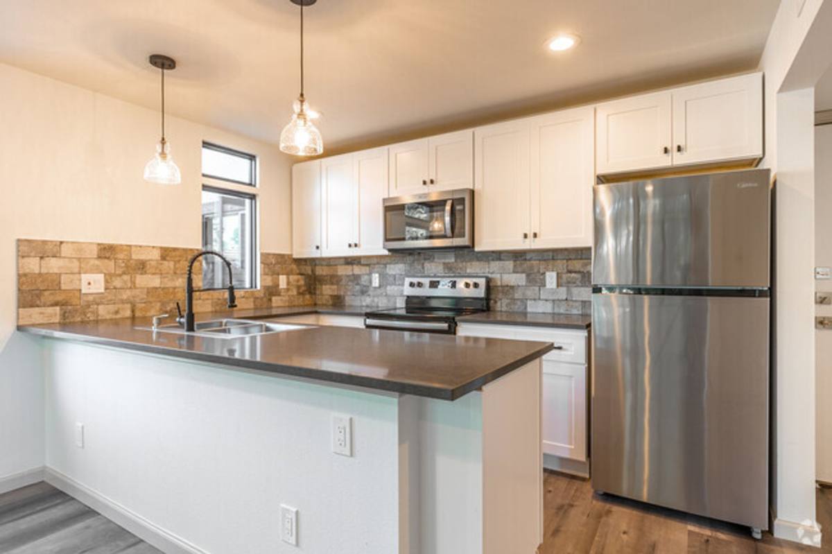 Apartment for rent at 5402 Gaston Ave, Dallas, TX 75214