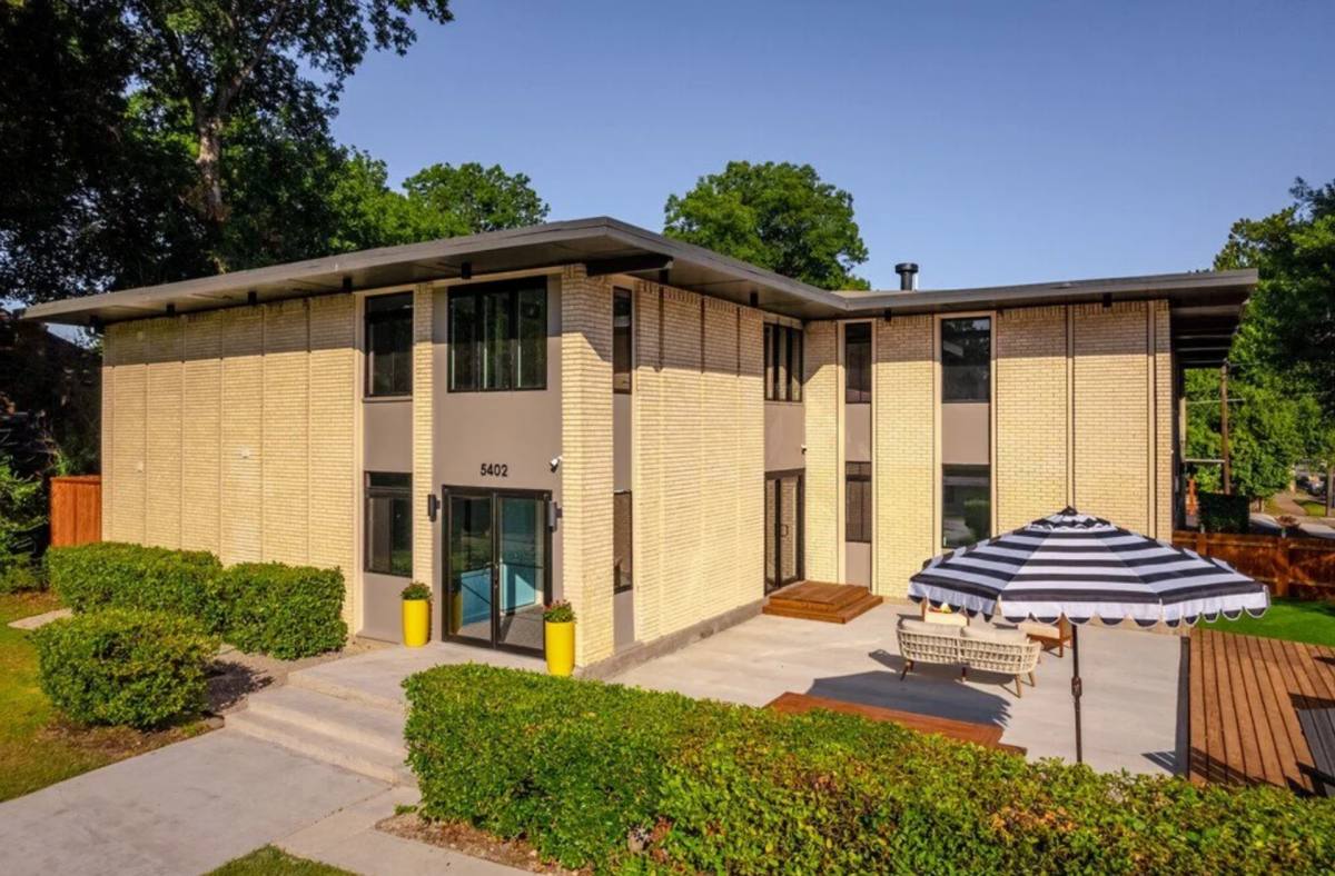 Apartment for rent at 5402 Gaston Ave, Dallas, TX 75214