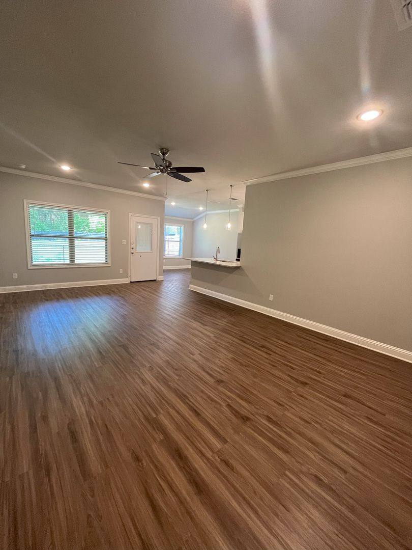 Townhouse for rent at 15428 Cr #192, Tyler, TX 75703