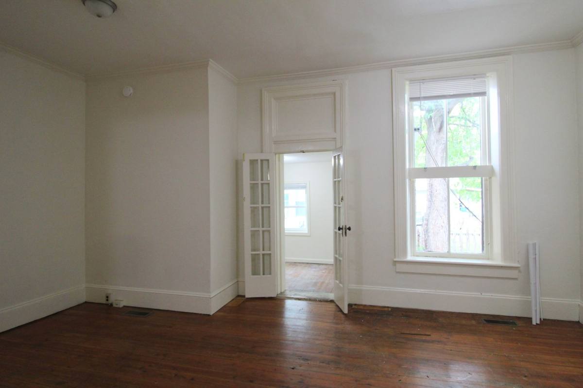Apartment for rent at 330 N High St, Harrisonburg, VA 22802