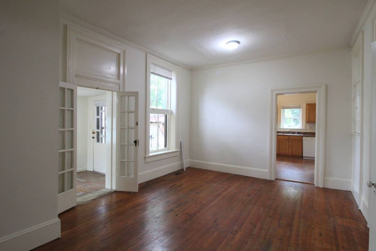 Apartment for rent at 330 N High St, Harrisonburg, VA 22802