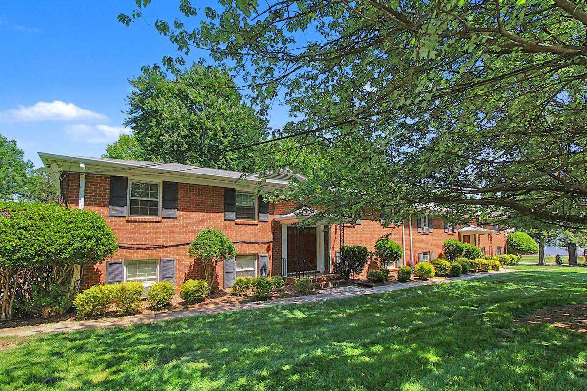 Condo for rent at 4121-2 Walker Rd, Charlotte, NC 28211