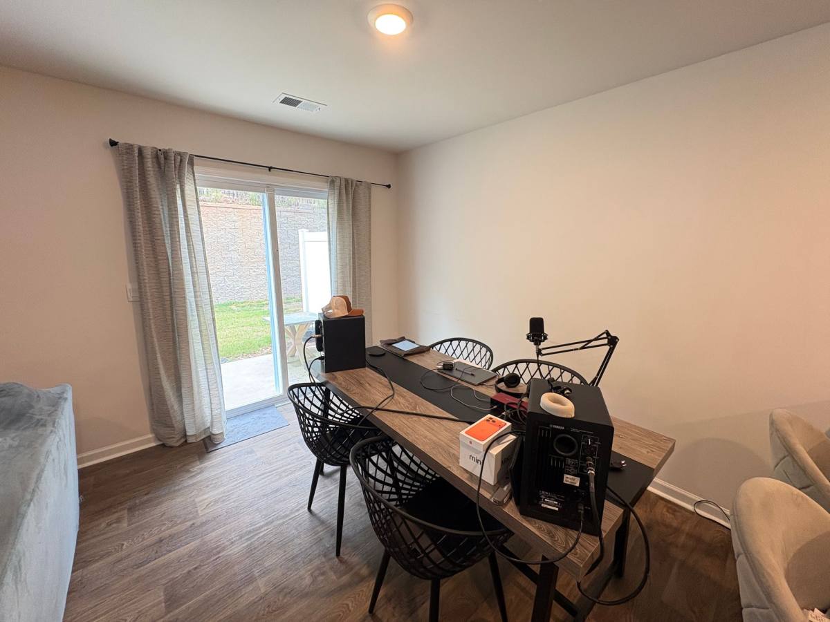 Apartment for rent at 109 Oakmont Valley Trail, Seneca, SC 29678