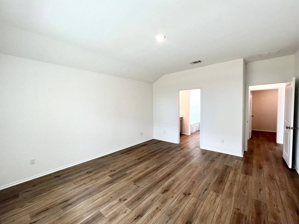 House for rent at 157 Perfect World Loop, Jarrell, TX 76537