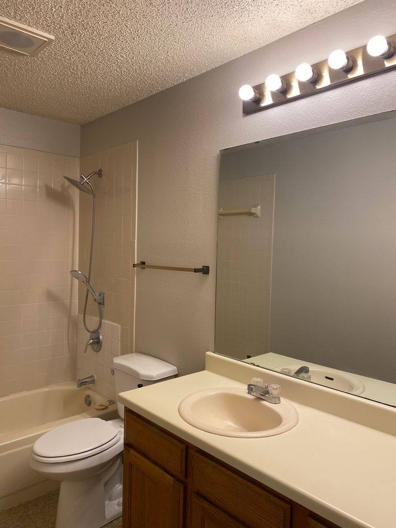 Apartment for rent at 6322 Queens Castle, San Antonio, TX 78218