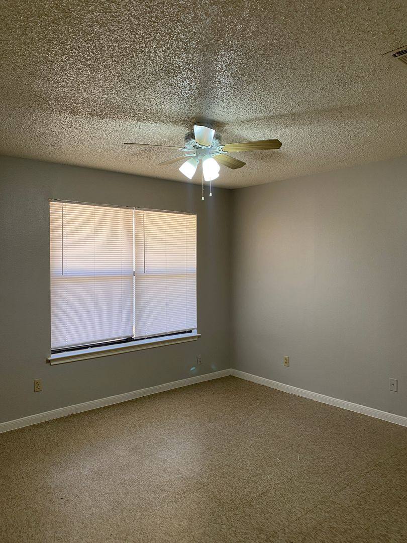 Apartment for rent at 6322 Queens Castle, San Antonio, TX 78218