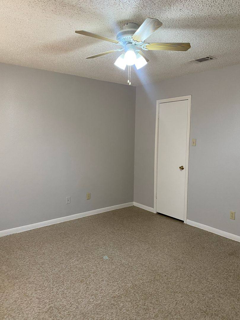 Apartment for rent at 6322 Queens Castle, San Antonio, TX 78218