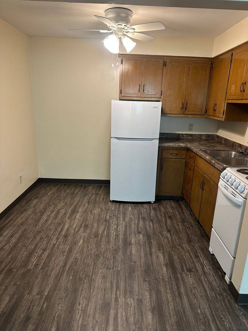 Apartment for rent at 1634 16th St SE, Saint Cloud, MN 56304