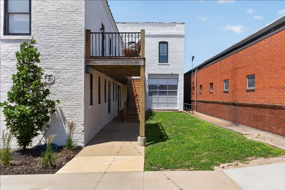 Apartment for rent at 1601-1621 Tower Grove Ave, Saint Louis, MO 63110
