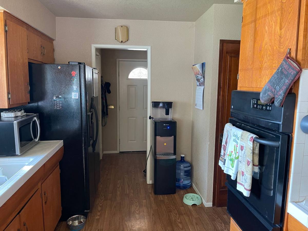 House for rent at 938 Adams Ave, Los Banos, CA 93635