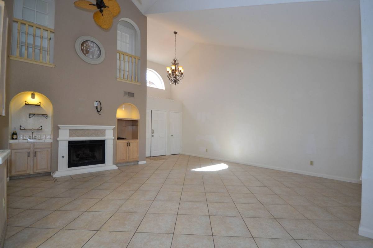 House for rent at 2911 Country Club Dr, Bullhead City, AZ 86442