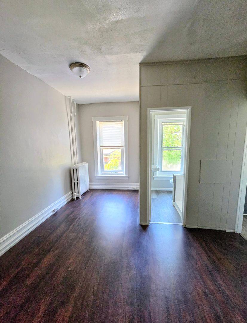 Apartment for rent at 625 N 6th St, Allentown, PA 18102